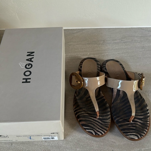 Hogan ‘Ibiza Infradito Fibbia Legno’ Patent Leather Sandals - Picture 2 of 4